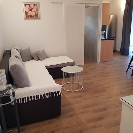 Apartments Mila Marina Ngoại thất bức ảnh