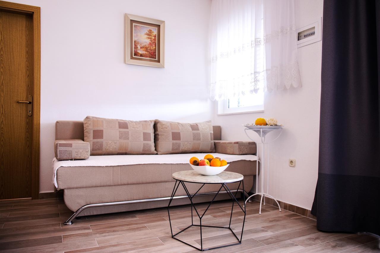 Apartments Mila Marina Ngoại thất bức ảnh