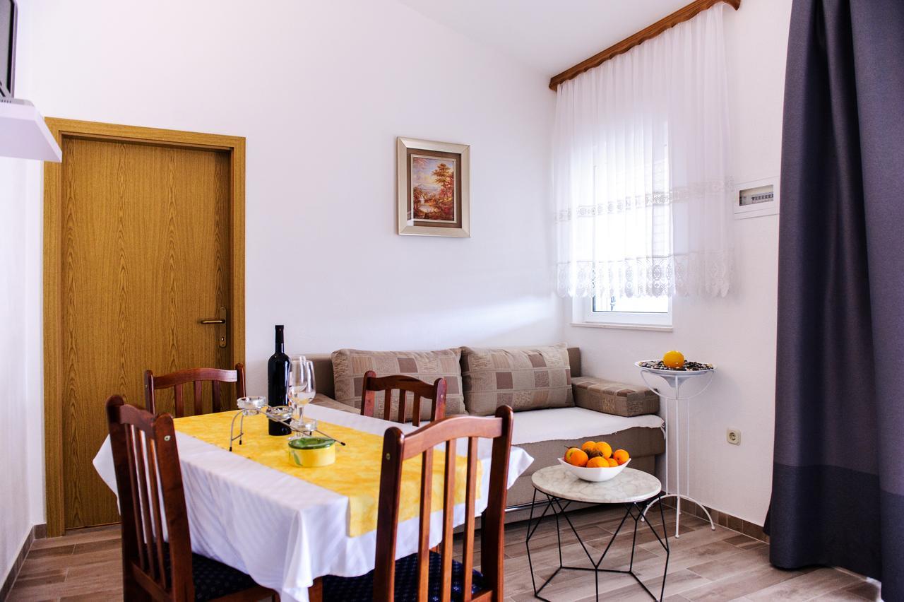 Apartments Mila Marina Ngoại thất bức ảnh