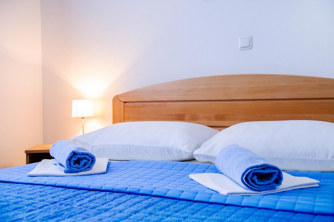 Apartments Mila Marina Ngoại thất bức ảnh