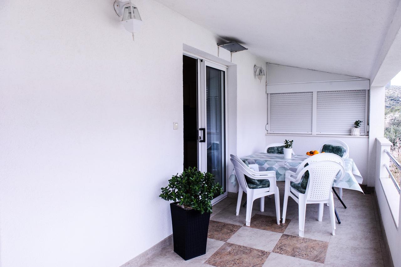 Apartments Mila Marina Ngoại thất bức ảnh