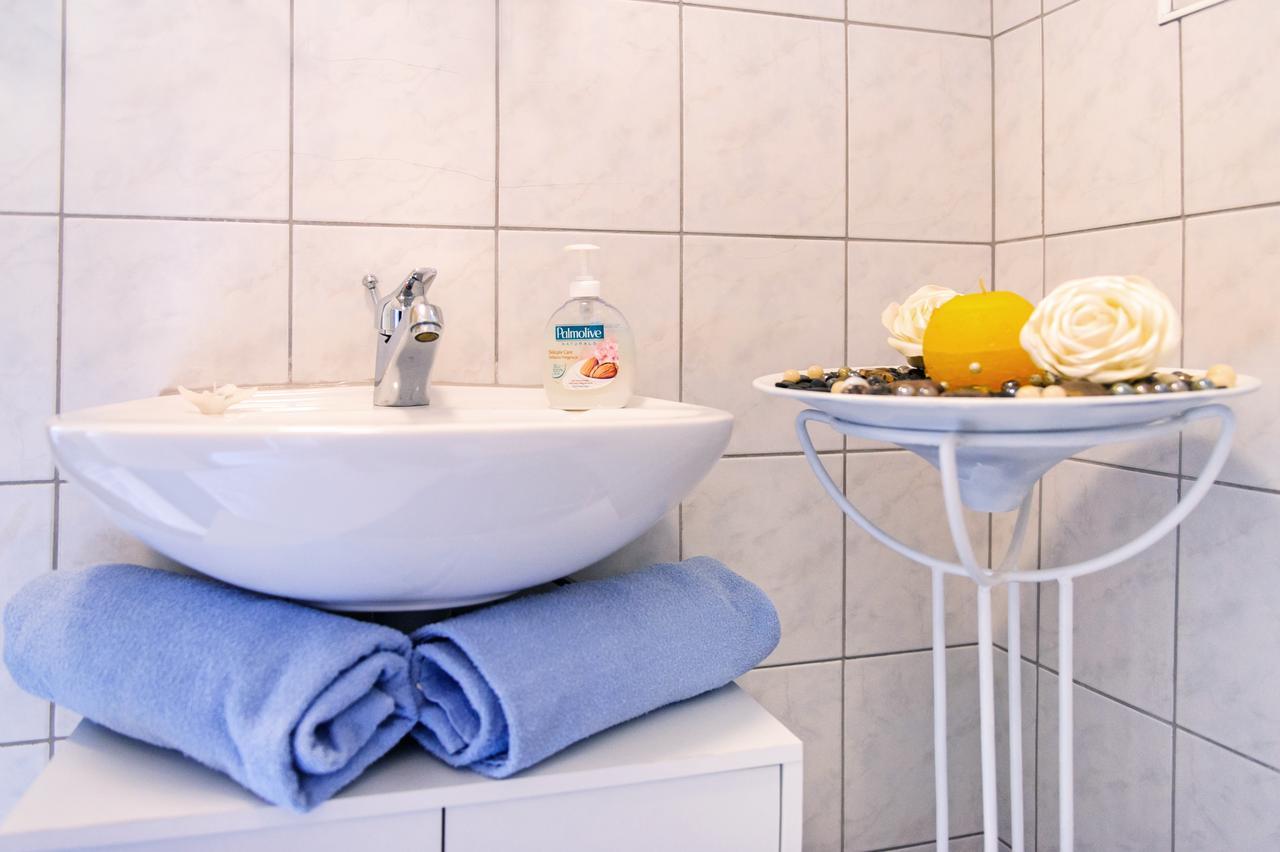 Apartments Mila Marina Ngoại thất bức ảnh